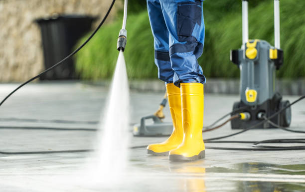 Why Choose Our Certified Pressure Washing Experts for Your Project Needs in Mogadore, OH?